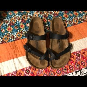 Black Mayari Birkenstocks